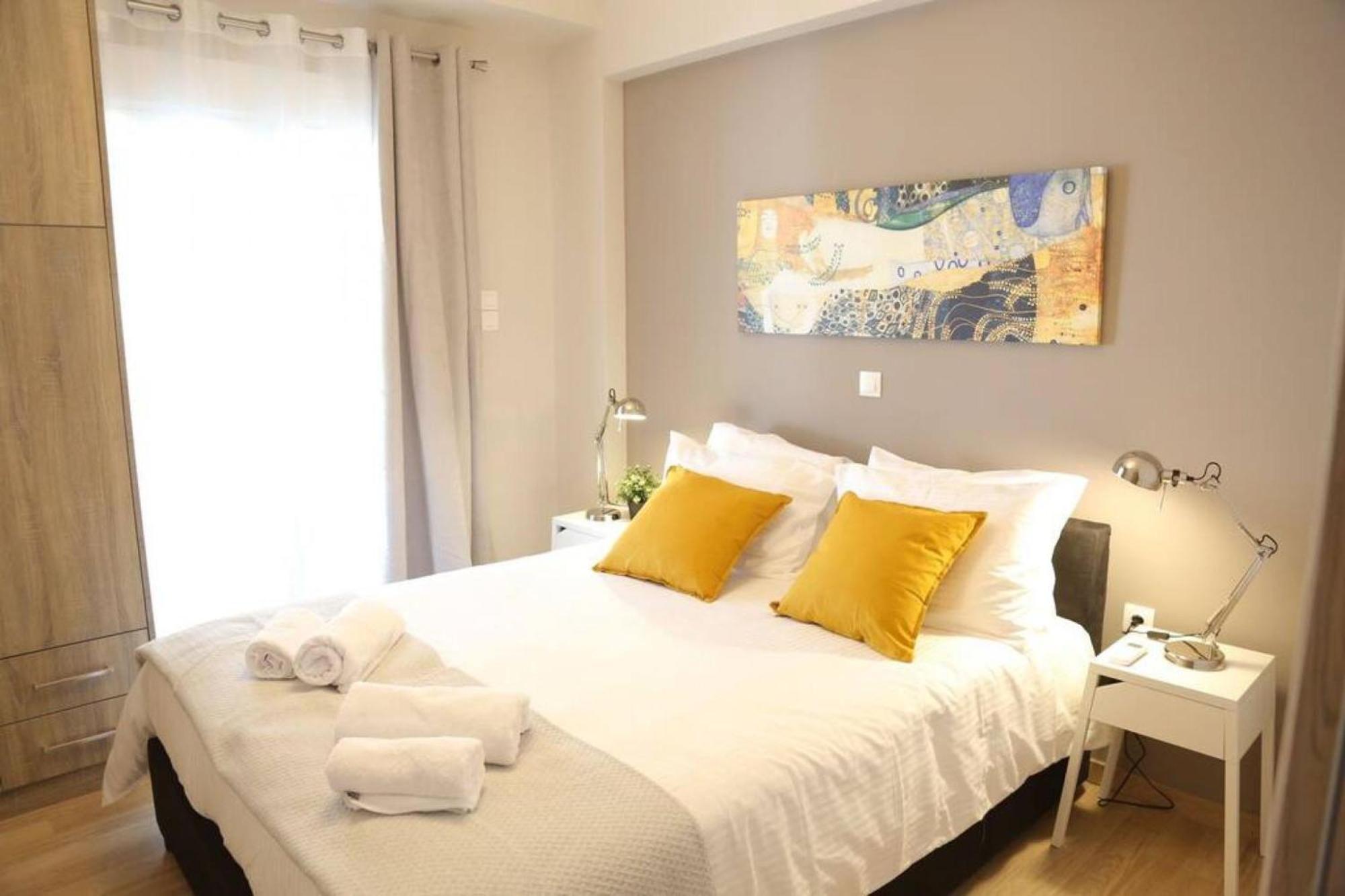 Penthouse Lux Flat With 2 Bd Next To Larissis Lejlighed Athen Eksteriør billede